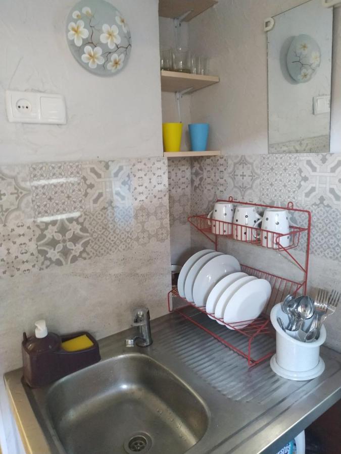 Apartment домик возле моря с уютным двориком в районе совиньона *